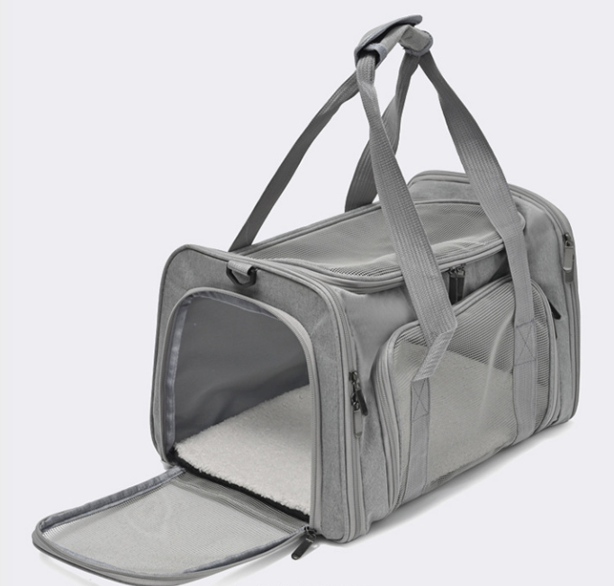 Premium Pet Travel & Car Carrier Bag – Breathable, Foldable Dog & Cat Backpack with Full Access Design